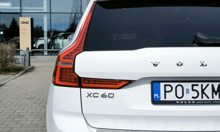 Volvo XC 60 cena 124900 przebieg: 169425, rok produkcji 2019 z Czerniejewo małe 742